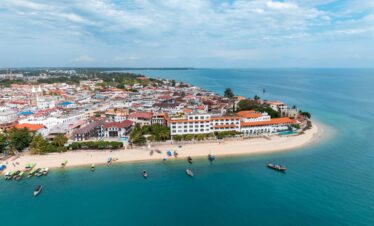 6-Day Zanzibar Beach, Tarangire & Ngorongoro Safari
